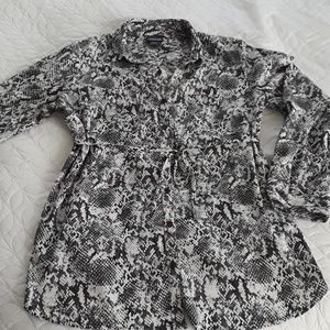 Button-down Maternity Blouse